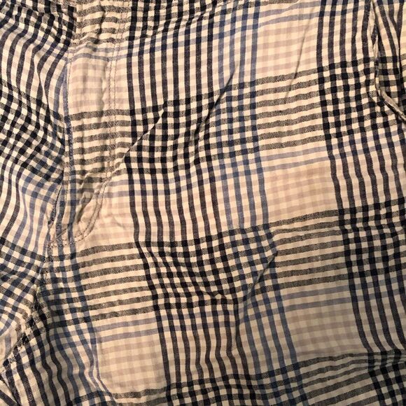 Tommy Bahama linen silk blend plaid flat front shorts - Picture 3 of 8